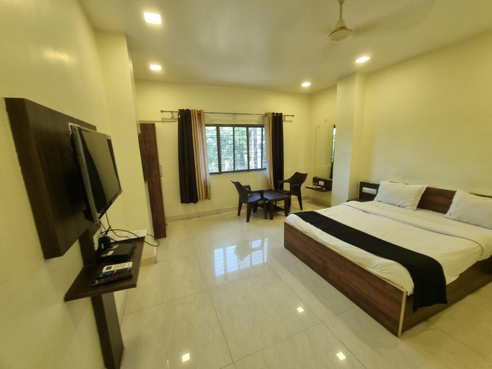 The Living Space Lonavala Exterior photo