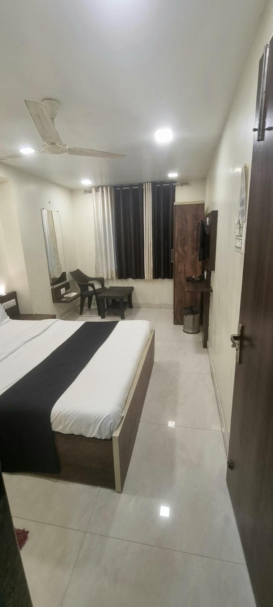 The Living Space Lonavala Exterior photo