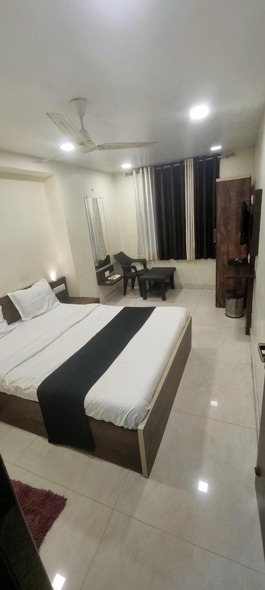 The Living Space Lonavala Exterior photo
